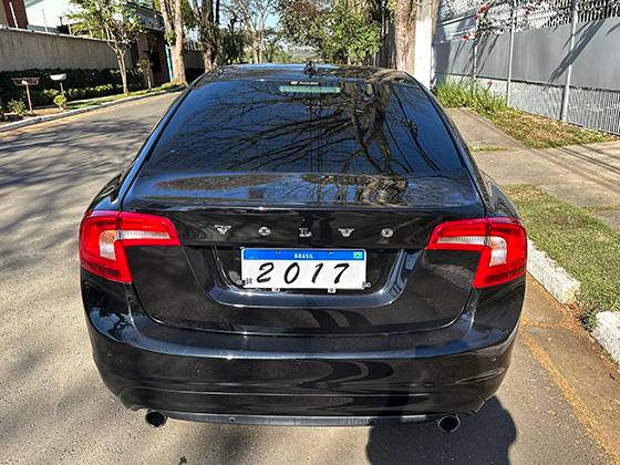 VOLVO S60 2.0 T4 KINETIC GASOLINA 4P AUTOMÁTICO